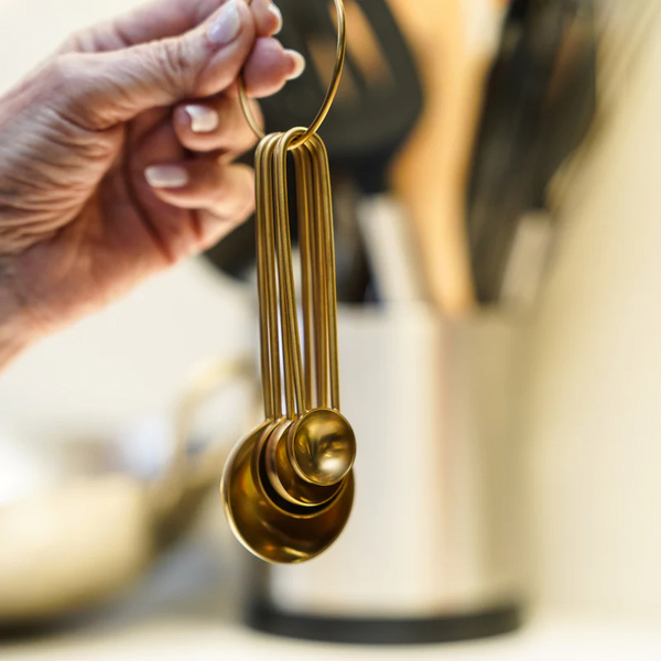 Simple Measuring Spoons