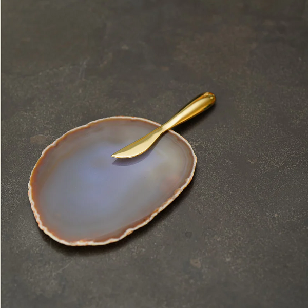 Ita Cheese Plate & Forma Spreader, Sand Agate & Gold