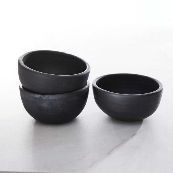 Barro Negro Bowls