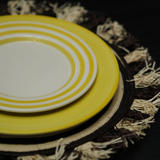 La Vuelta Dessert Plate, White/Yellow